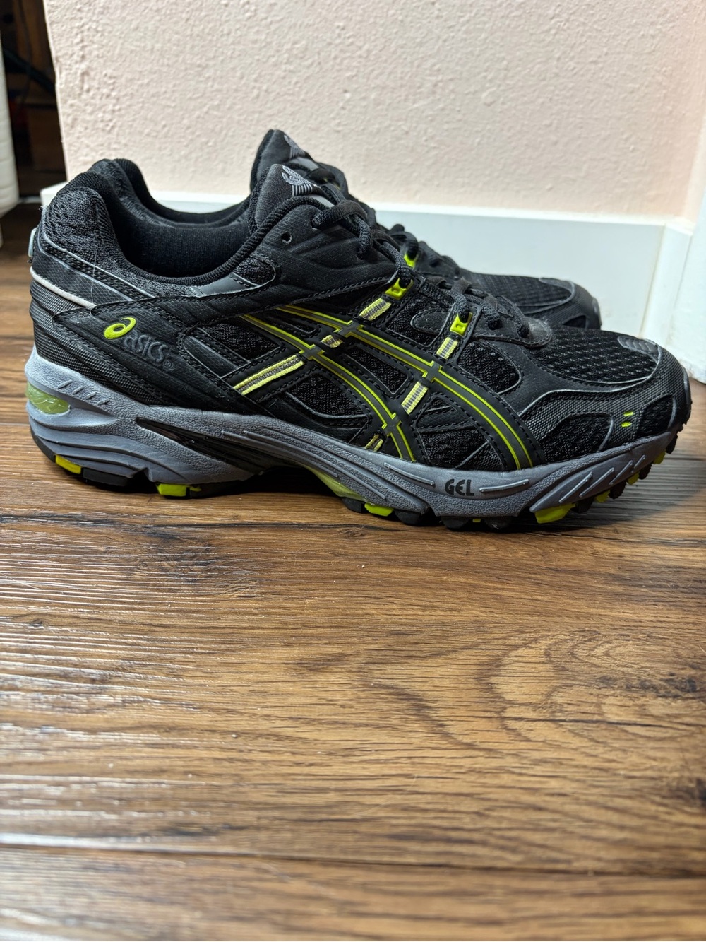 ASICS Gel Trekker